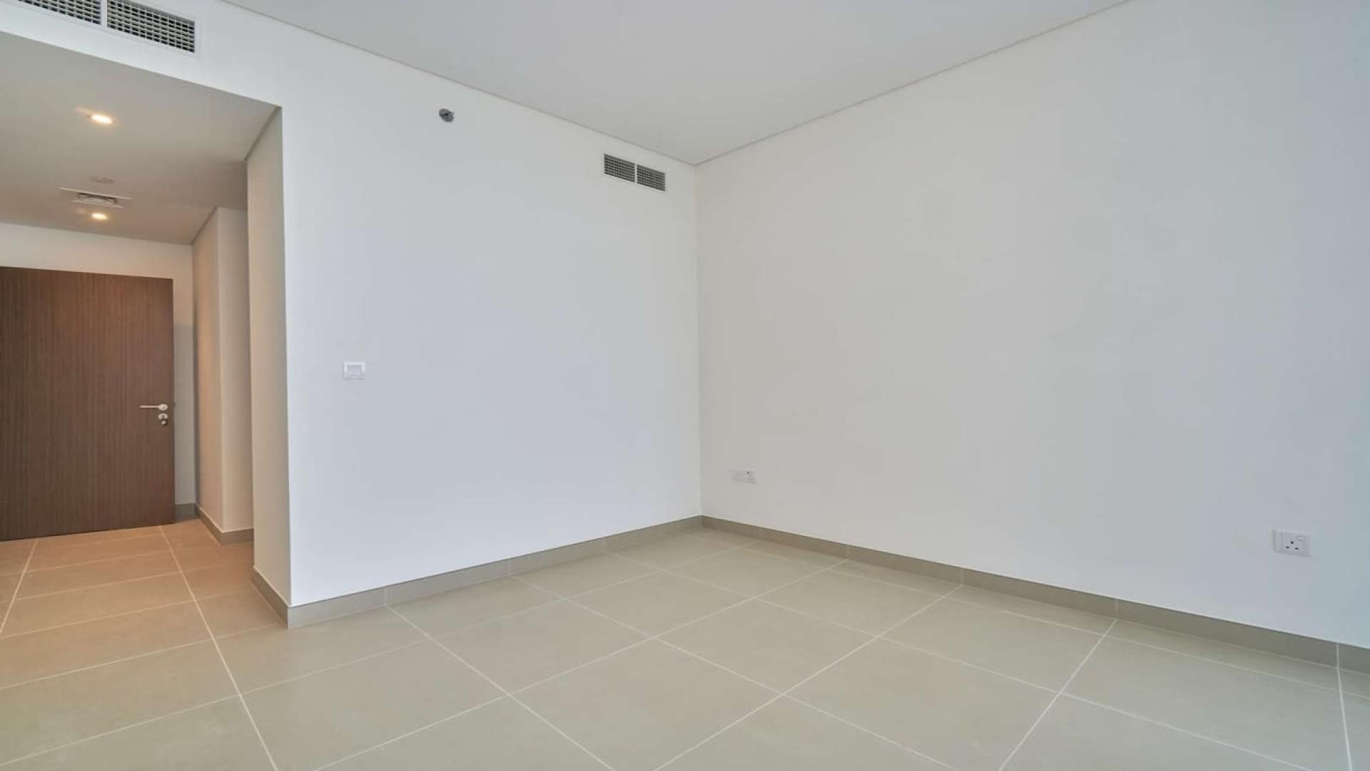 Balcony view from 3-bedroom apartment in 5242 Towers, Dubai Marina, overlooking the sea