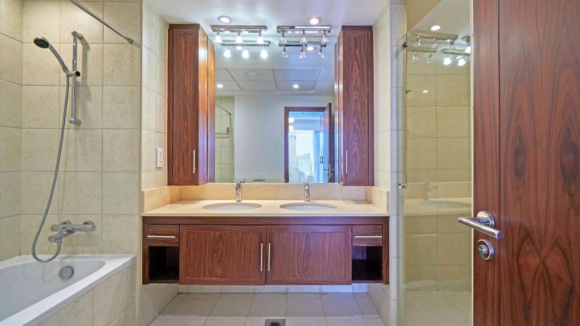 Spacious Downtown Dubai apartment with large windows and stunning fountain view at The Residences