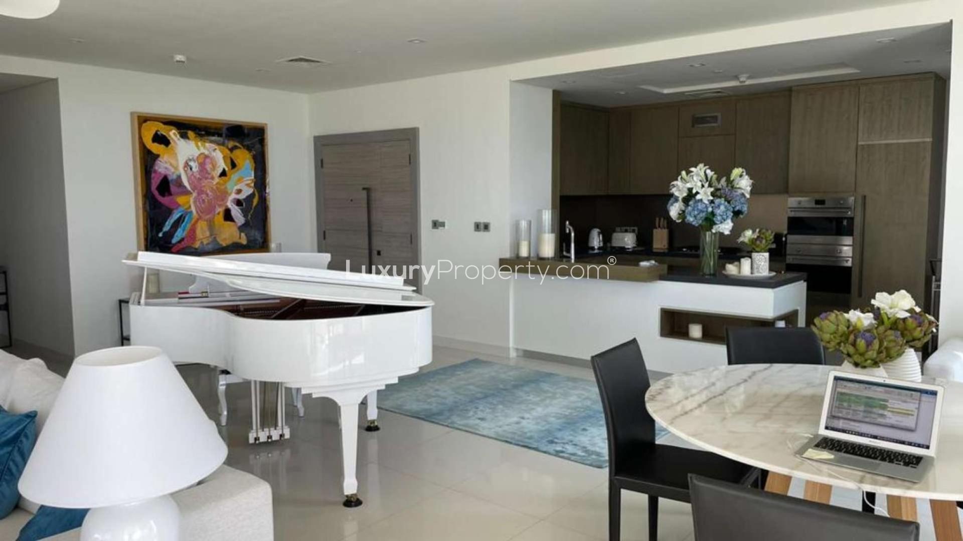Furnished beachfront apartment view at Serenia Residences, Palm Jumeirah, for rent