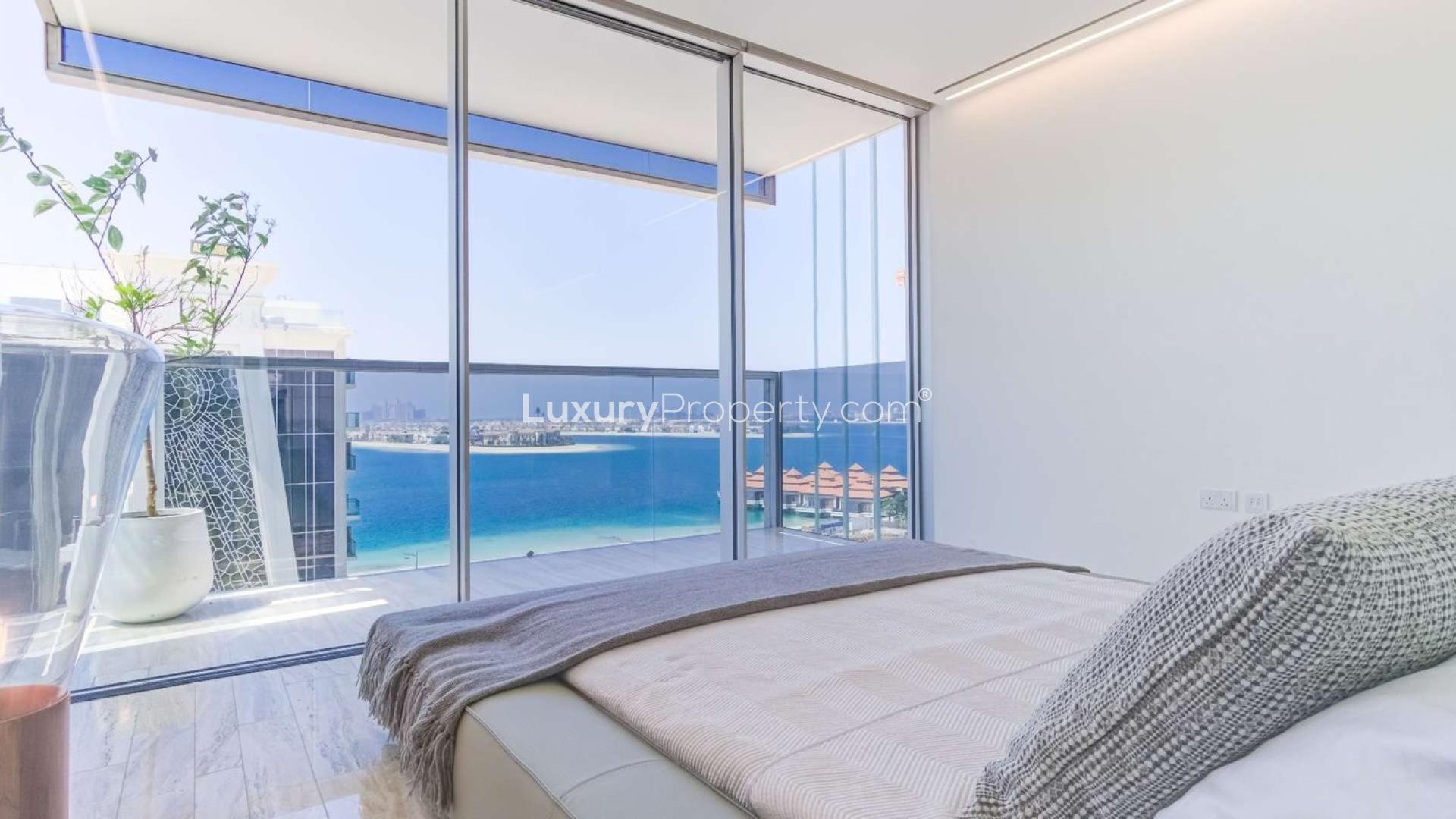 Luxurious bedroom with ocean view in Muraba, Palm Jumeirah apartment for rent