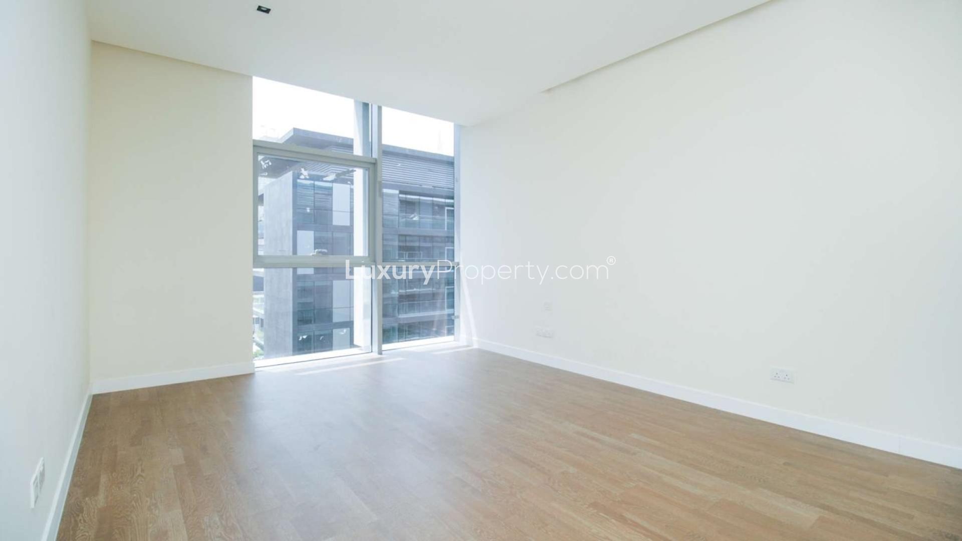 Modern kitchen in 3-bedroom apartment, City Walk, Building 3A, available for rent