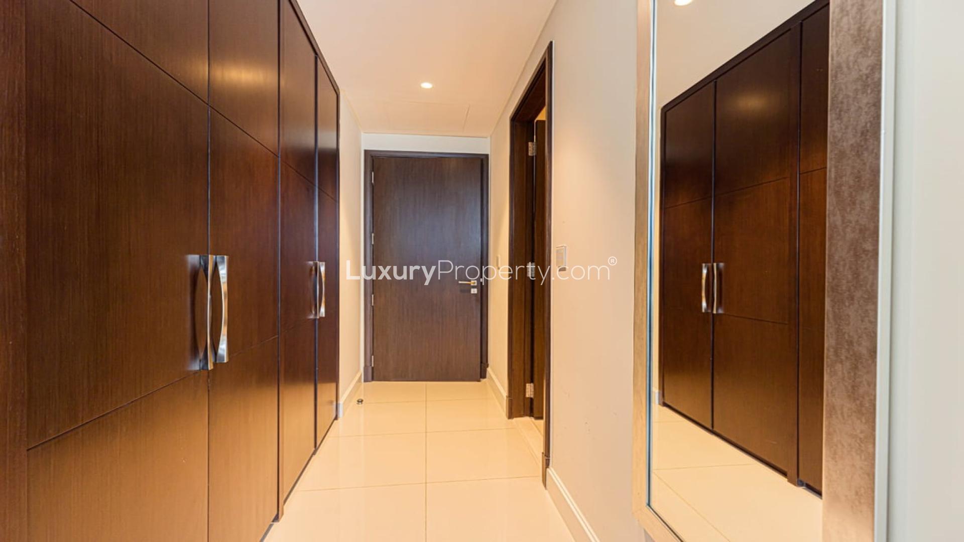 Luxury bedroom with city view in Downtown Dubai's Fountain Views apartment for rent