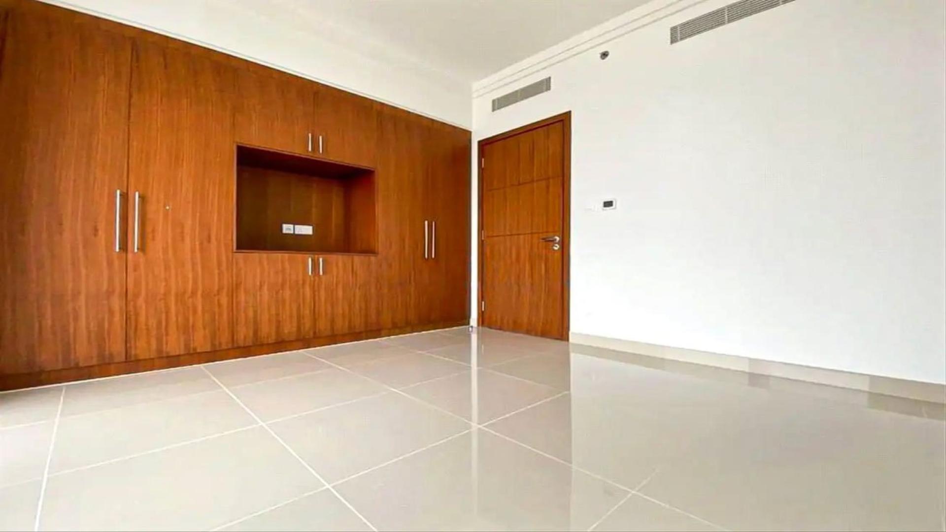 High-floor apartment with city view in Boulevard Point, Downtown Dubai, available for rent