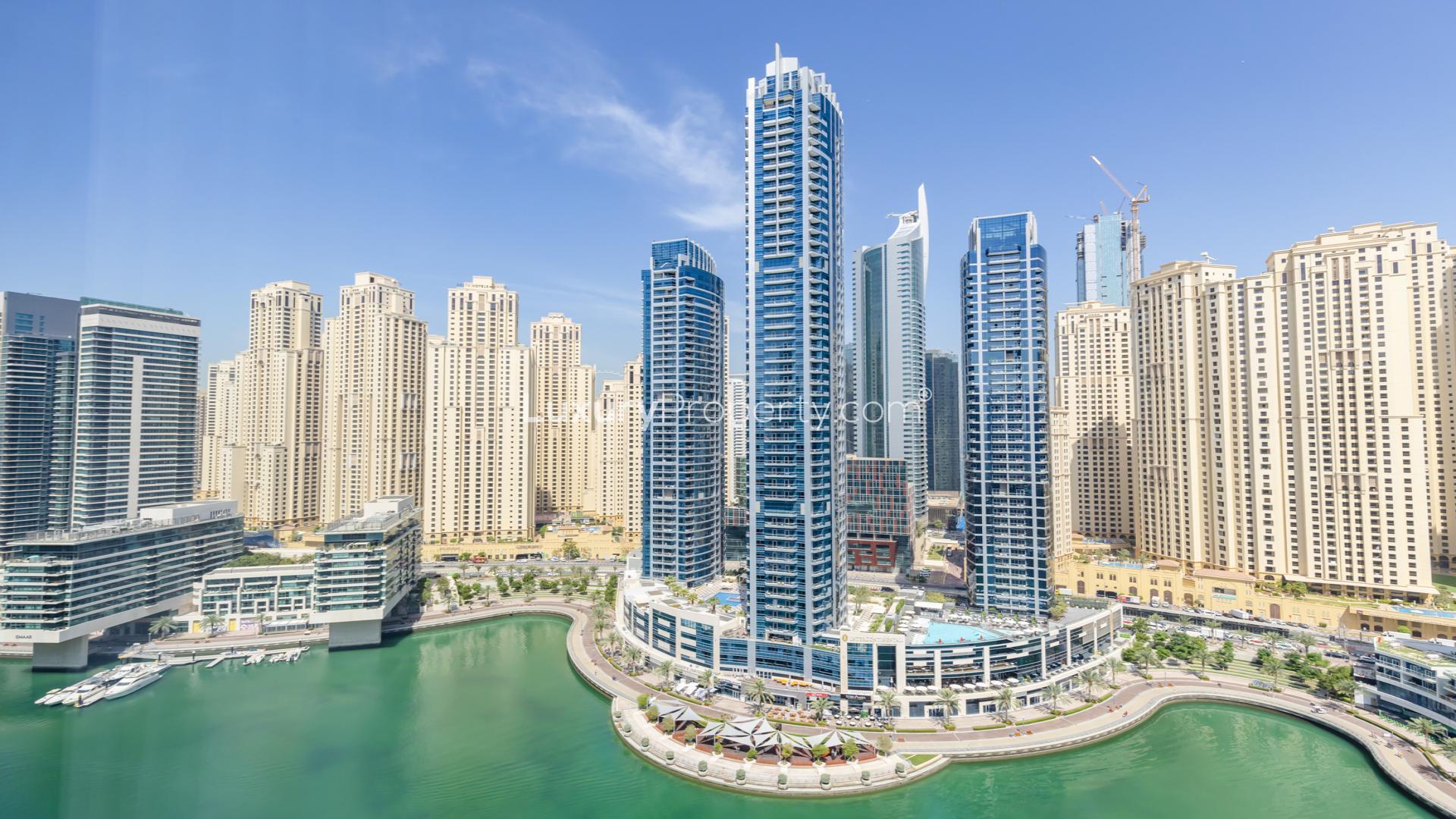 Furnished living and dining area in high-floor apartment, Address Marina, Dubai Marina