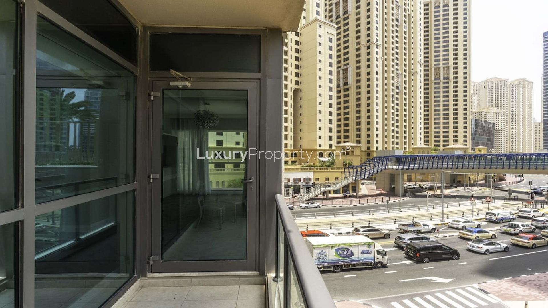 Modern living room in luxury 3-bedroom apartment, Al Sahab, Dubai Marina, for rent