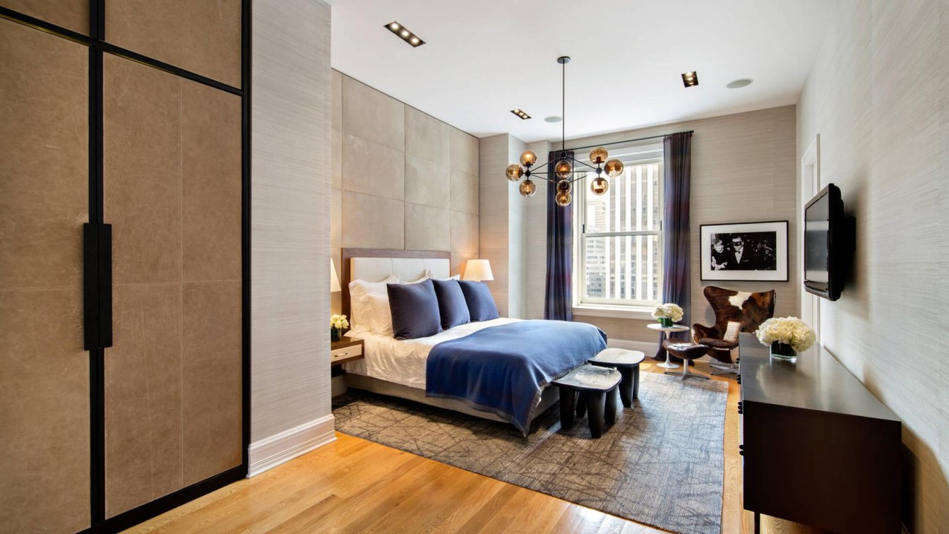 Luxurious hallway with elegant decor at The Plaza Hotel Residences, New York apartment