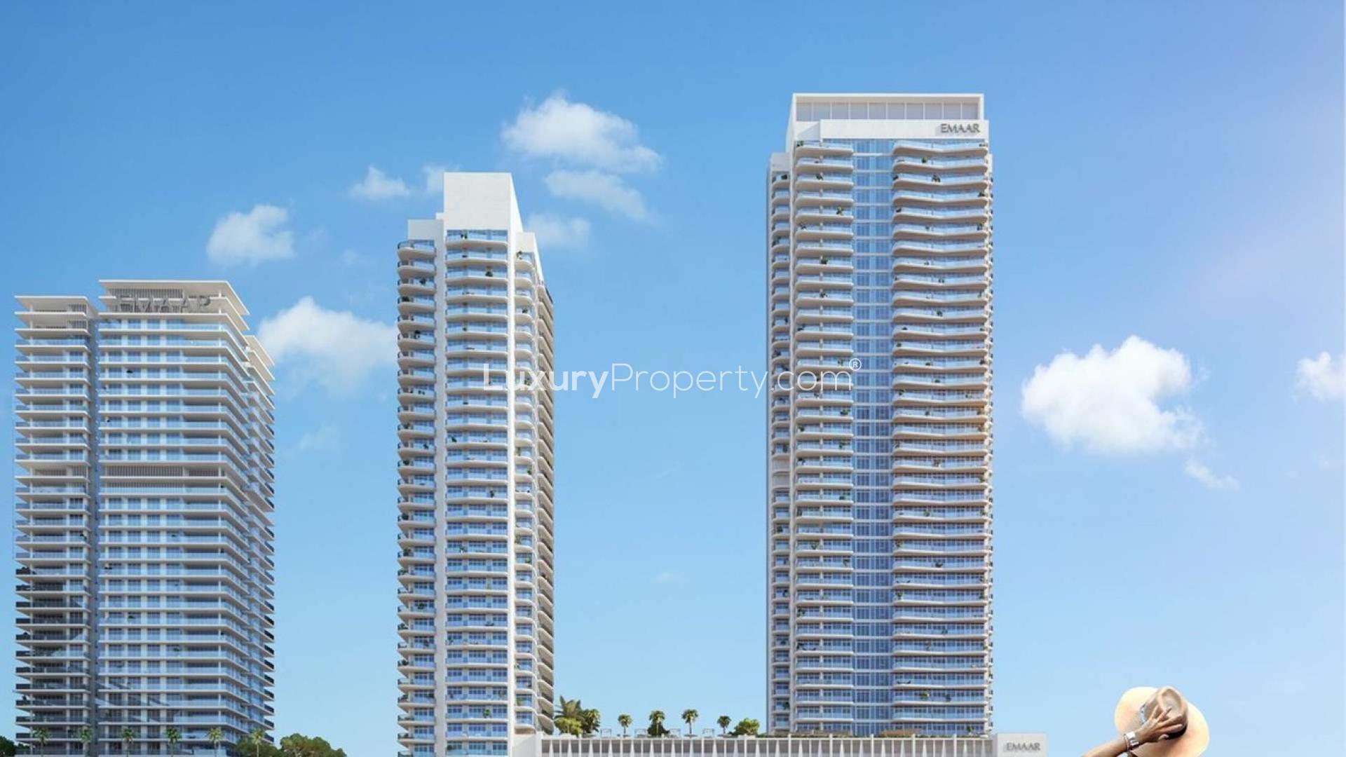 High-rise apartment building at Emaar Beachfront, Dubai Harbour, for sale
