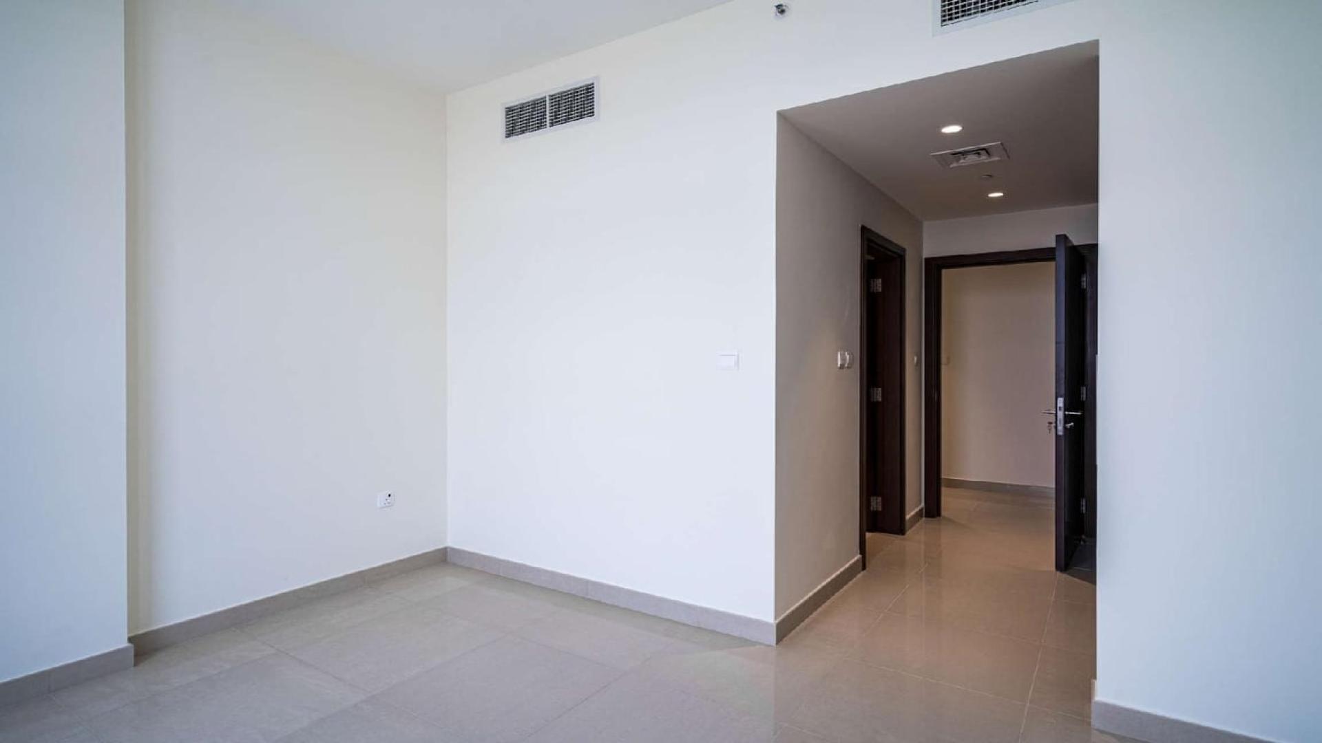 Modern kitchen in two-bedroom apartment, Mulberry Park Heights, Dubai Hills Estate, for rent