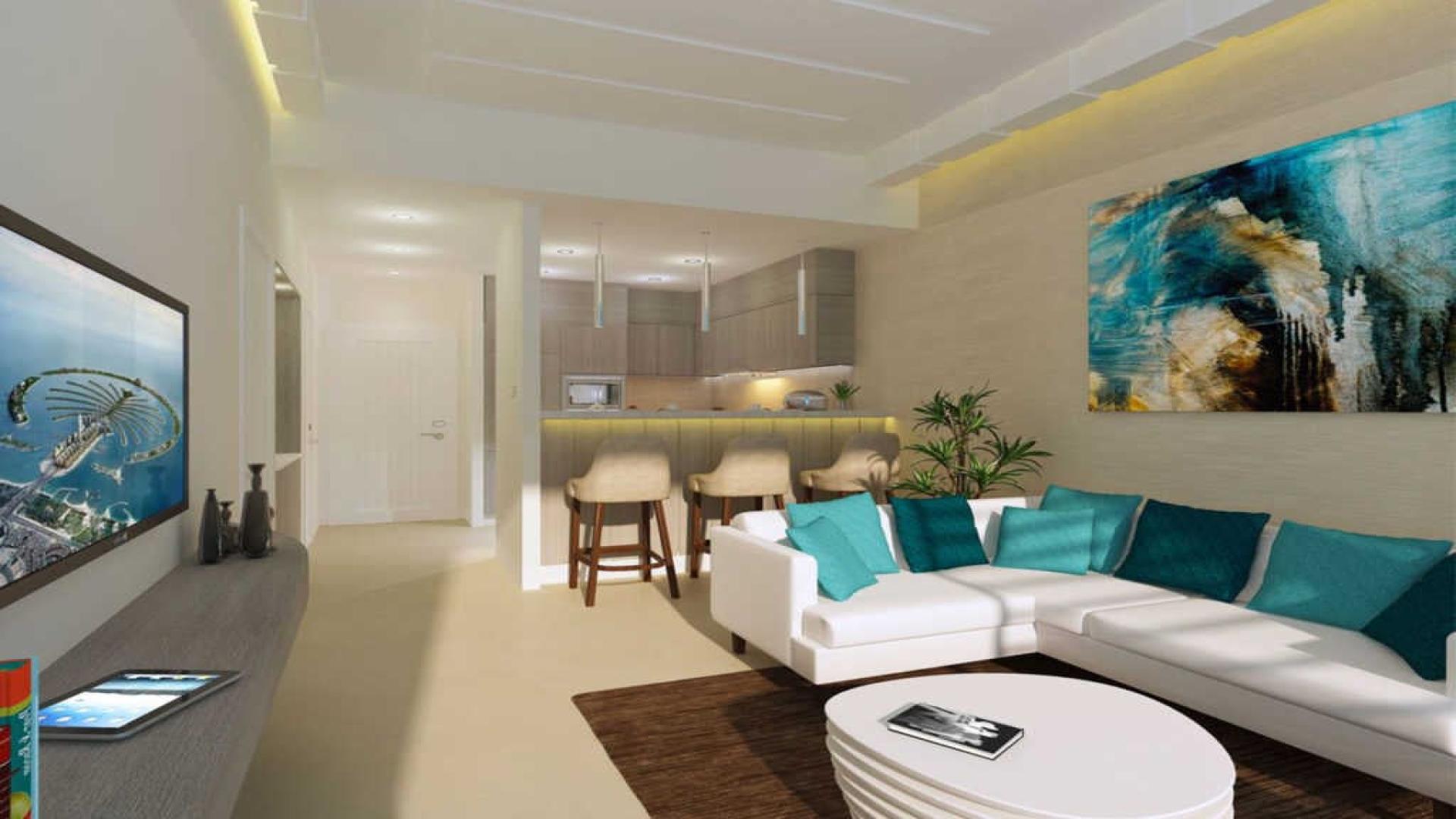 Furnished 3-bedroom apartment with balcony overlooking golf course in Se7en City JLT