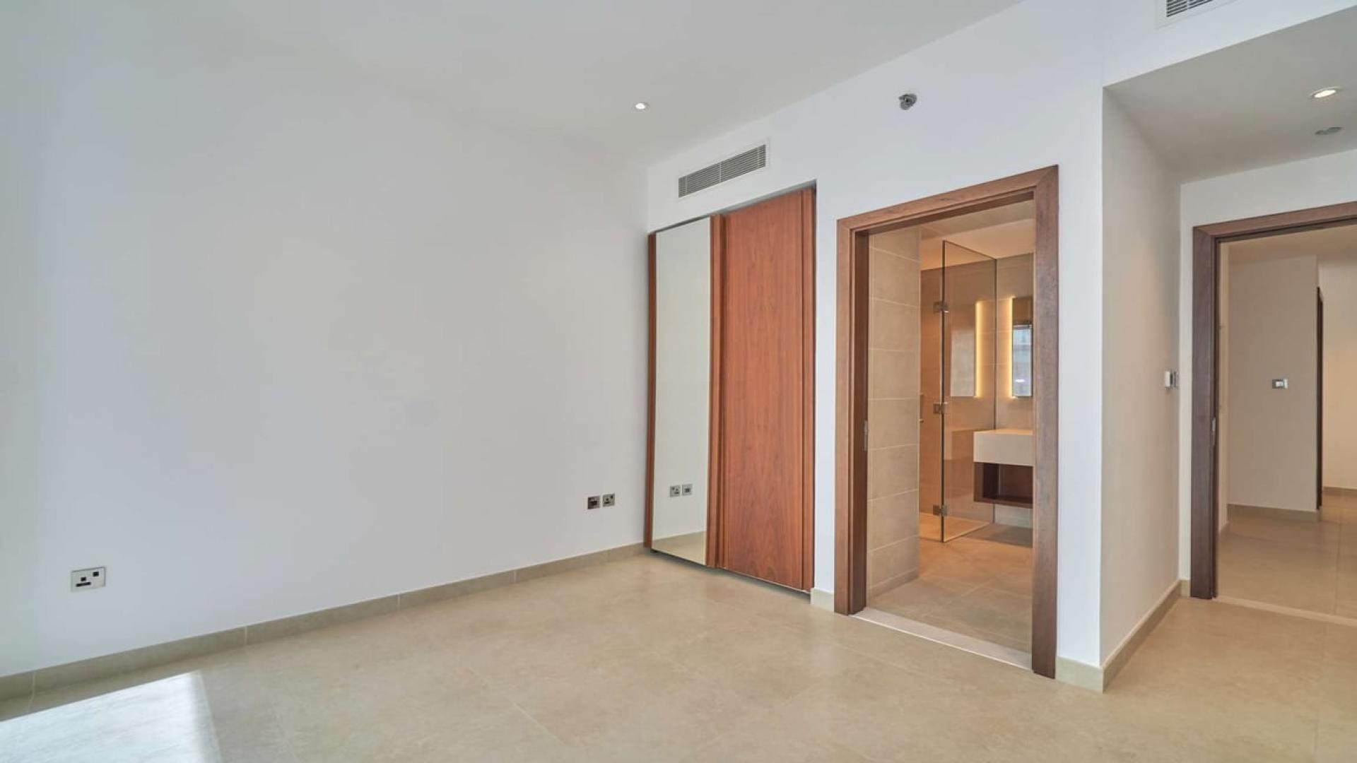 Incredible Dubai Marina view from Marina Gate apartment for sale, 3 bedrooms, 4 bathrooms