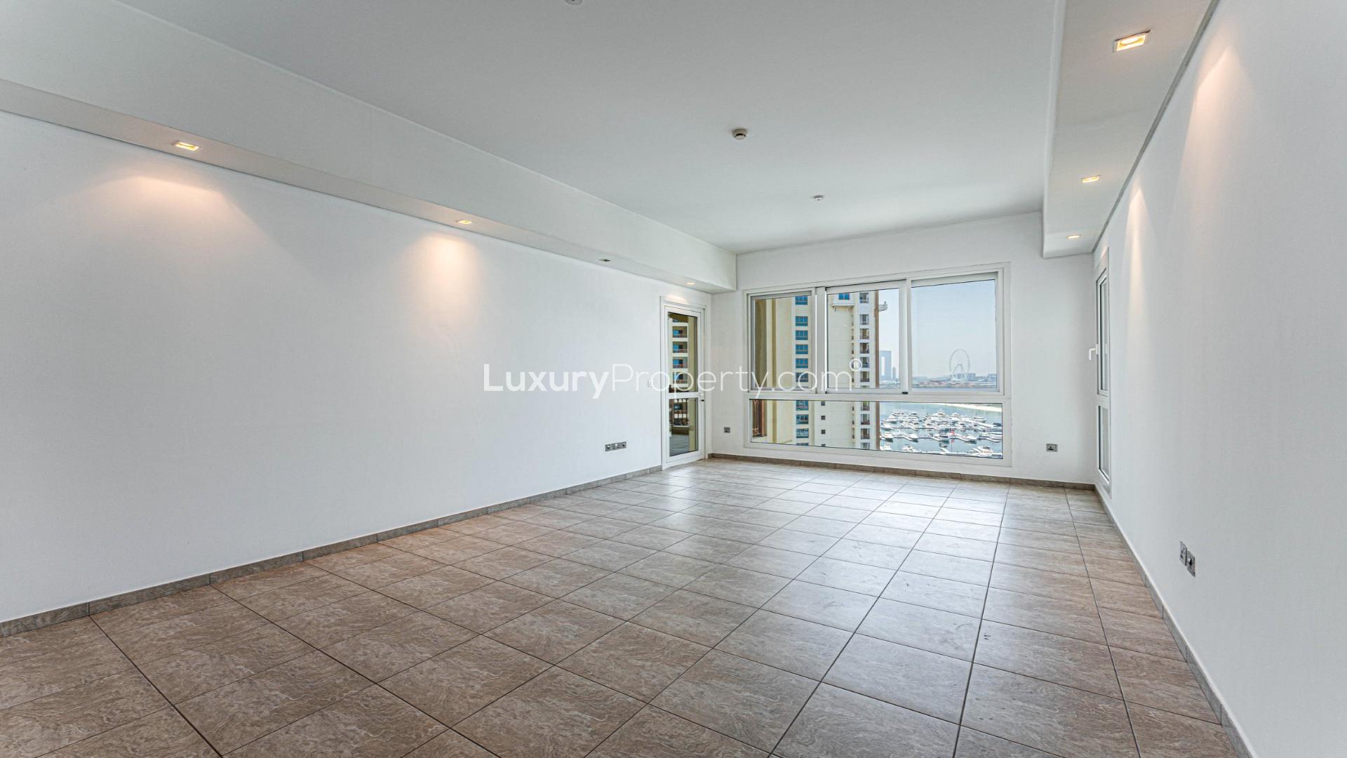 High-floor apartment view of Palm Jumeirah marina and Ain Dubai, Marina Residences