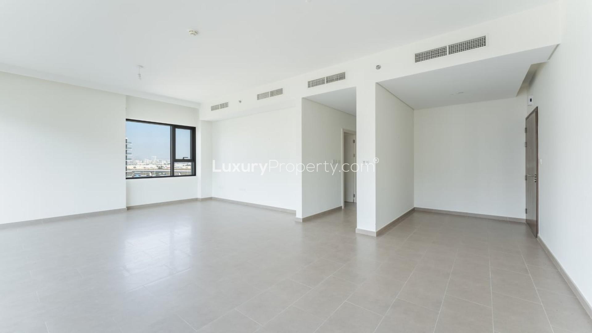 Street view of modern apartments in Dubai Hills Estate, Park Heights community