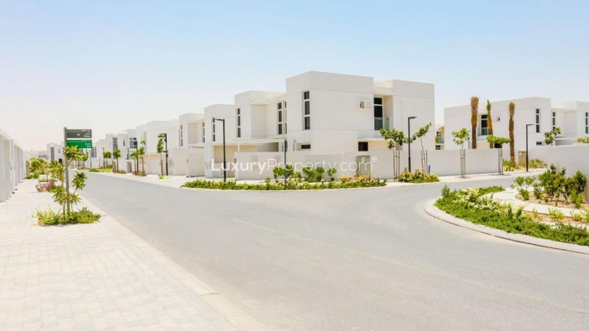 Spacious 3-bedroom middle unit villa exterior in Arabella 1, Mudon townhouse community