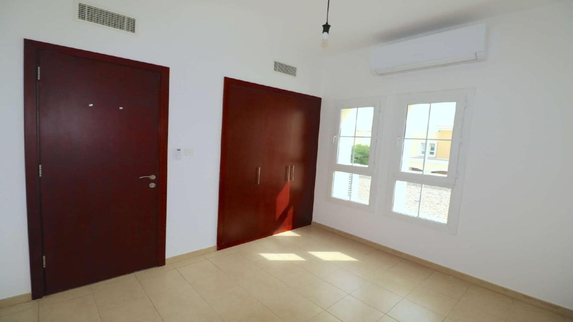 Exterior view of upgraded 3-bed townhouse for rent in Al Reem 3, Arabian Ranches