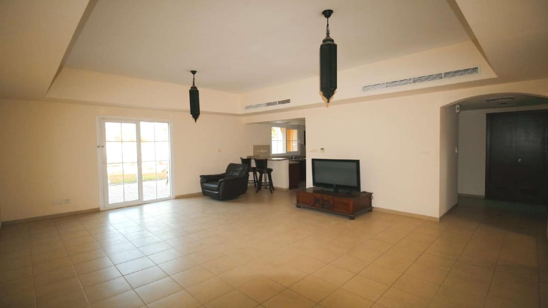Spacious living room in 3-bedroom townhouse, Arabian Ranches, Al Reem, for rent, park view