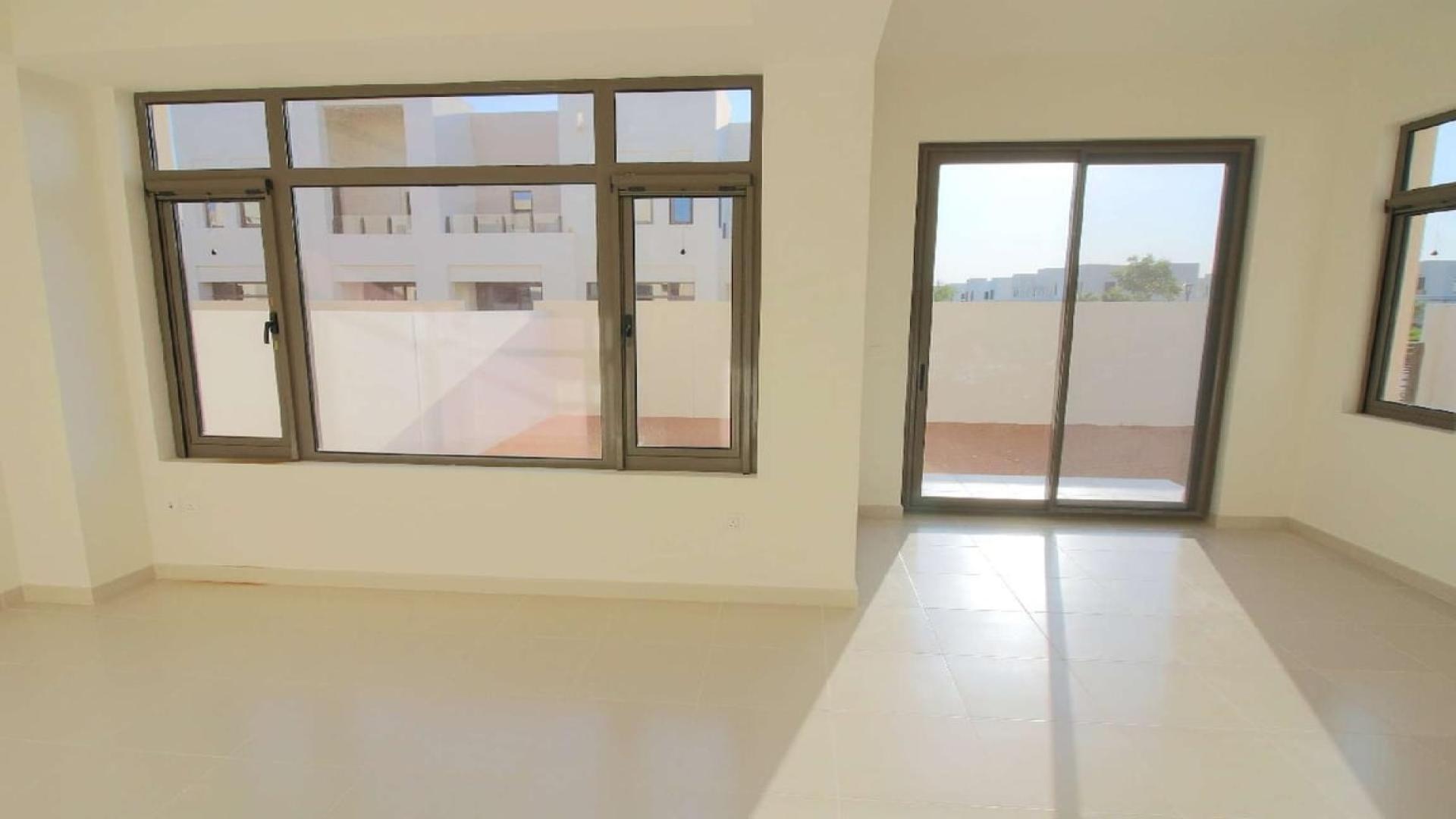 Bright living area in 5-bedroom villa, Mira Oasis 1, Reem community townhouse for rent