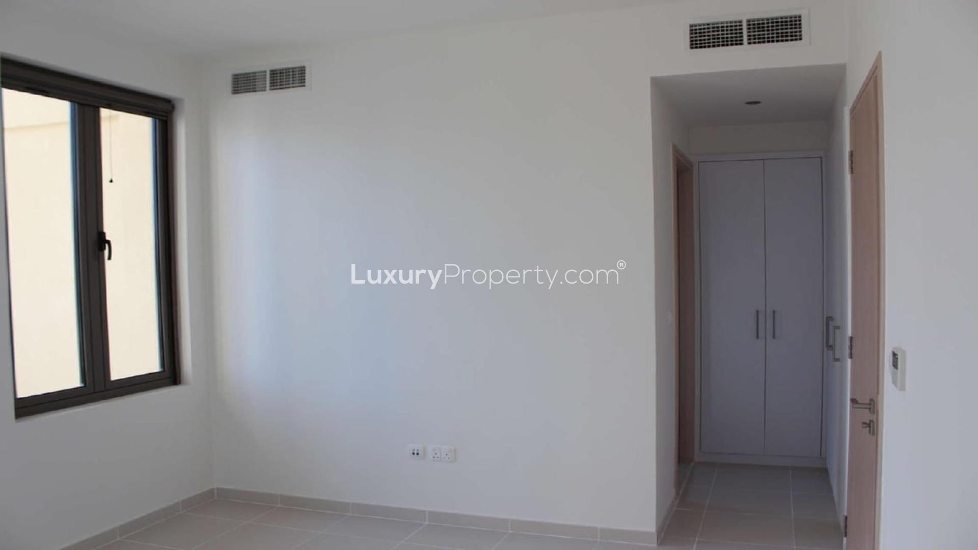 Family-friendly 3-bedroom townhouse exterior in Mira Oasis 3, Reem, available for rent