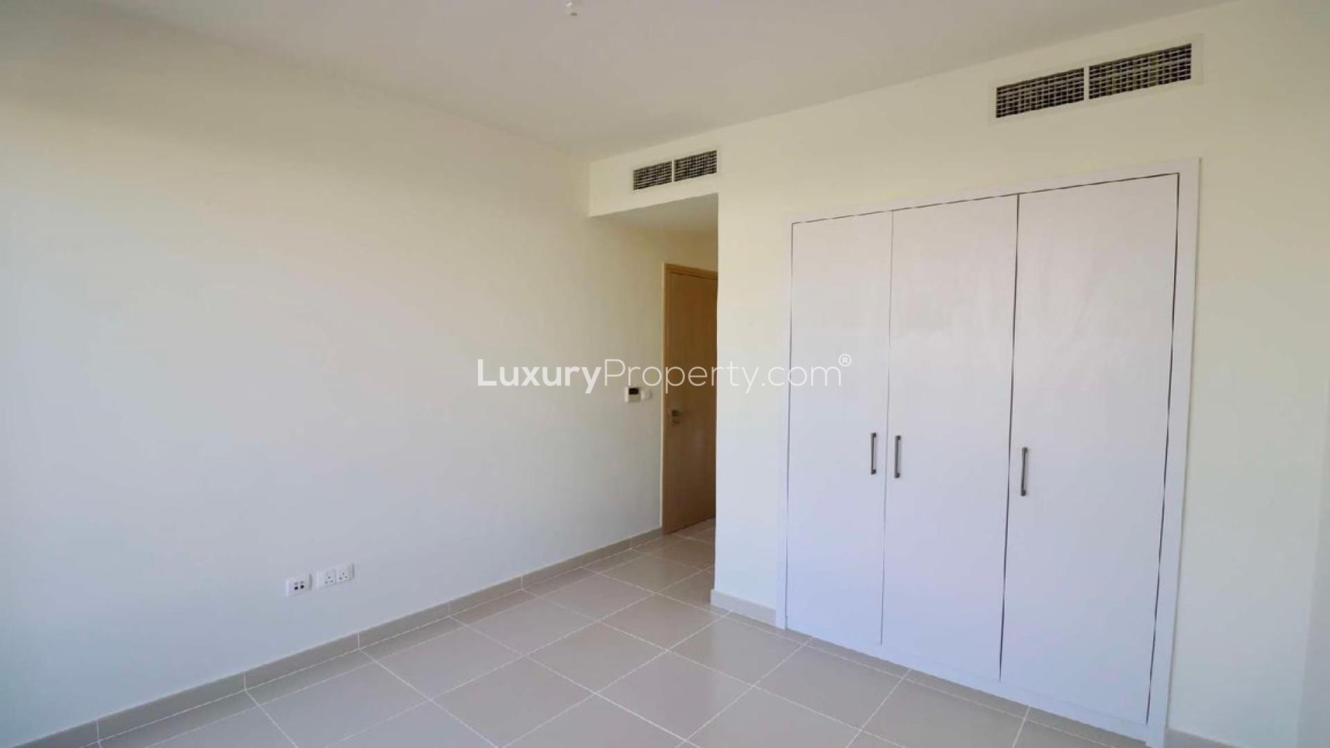 Exterior view of 3-bedroom townhouse for rent in Mira Oasis 3, Reem community