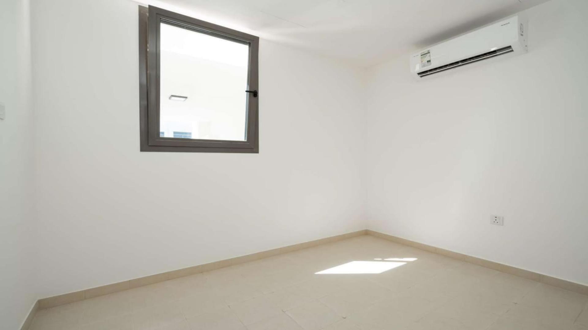 Modern kitchen in spacious Type 6 townhouse for rent, Hayat Town Square, 3 bedrooms