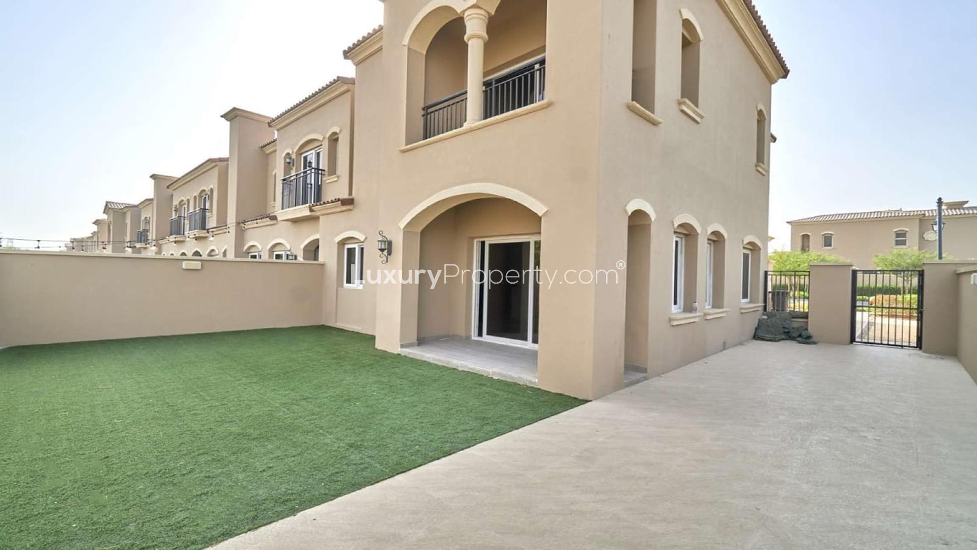Spacious 3-bedroom townhouse exterior in Casa Dora, Serena, available for rent
