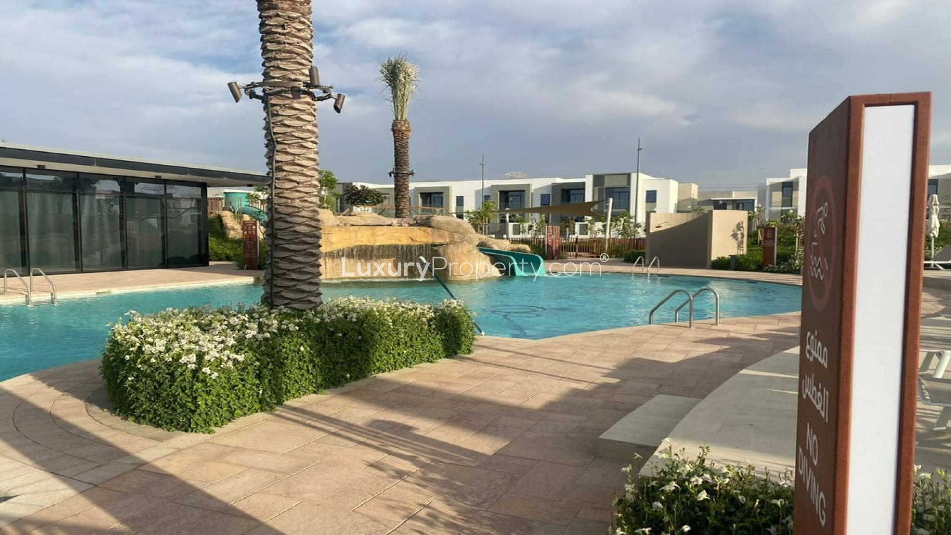 Modern 3-bedroom townhouse for rent in Ruba, Arabian Ranches 3, exterior view