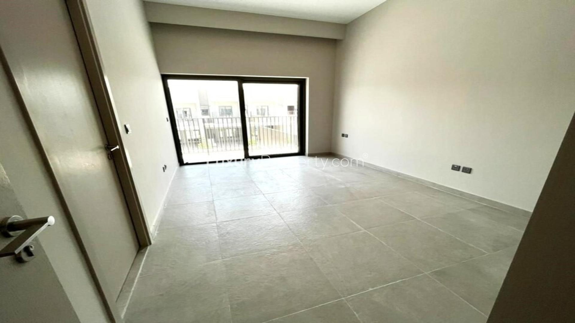 Modern bedroom in District 7 townhouse, Mohammed Bin Rashid City, available for rent