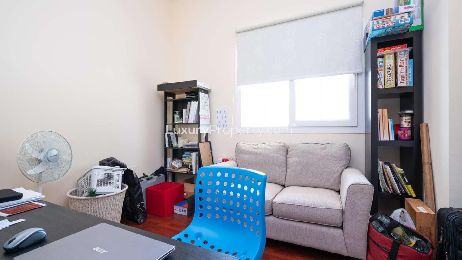 Spacious living room in 3-bedroom townhouse, Al Reem, Arabian Ranches, for sale