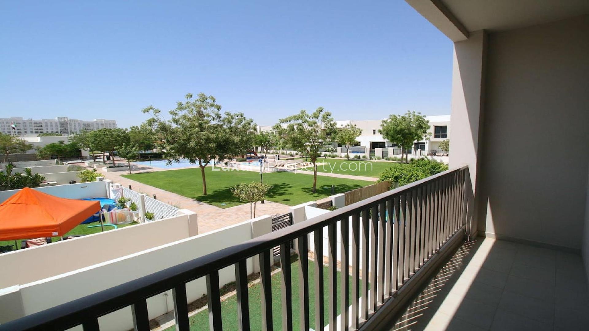 Exclusive single row 3-bedroom townhouse exterior in Al Zahra, Town Square community
