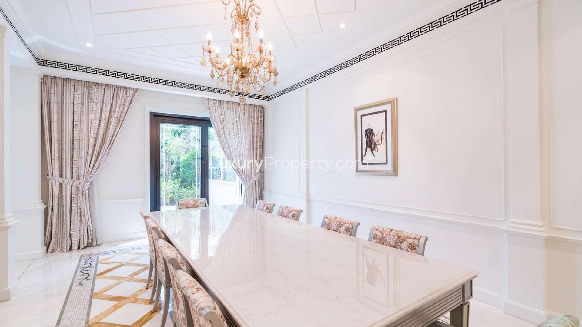 Elegant living room in three-bedroom townhouse, Palazzo Versace, Culture Village, luxury interior design