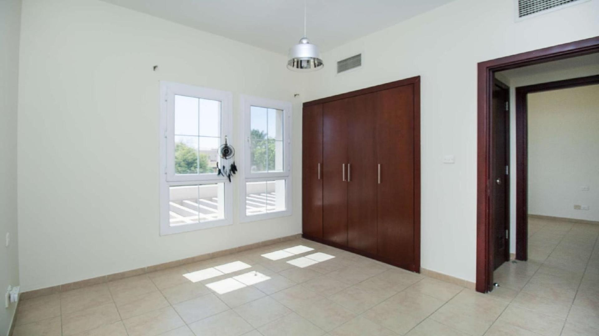 Single Row Villa with landscaped garden in Al Reem 1, Arabian Ranches, for rent