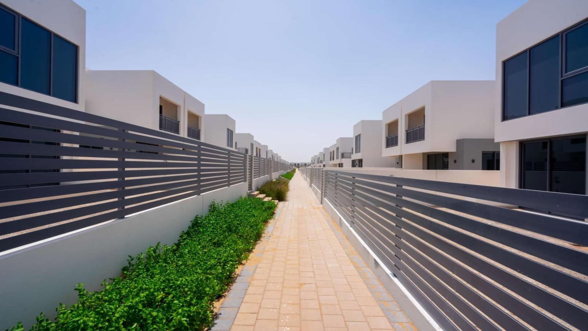 Exterior view of 3-bedroom townhouse for rent in Maple 3, Dubai Hills Estate