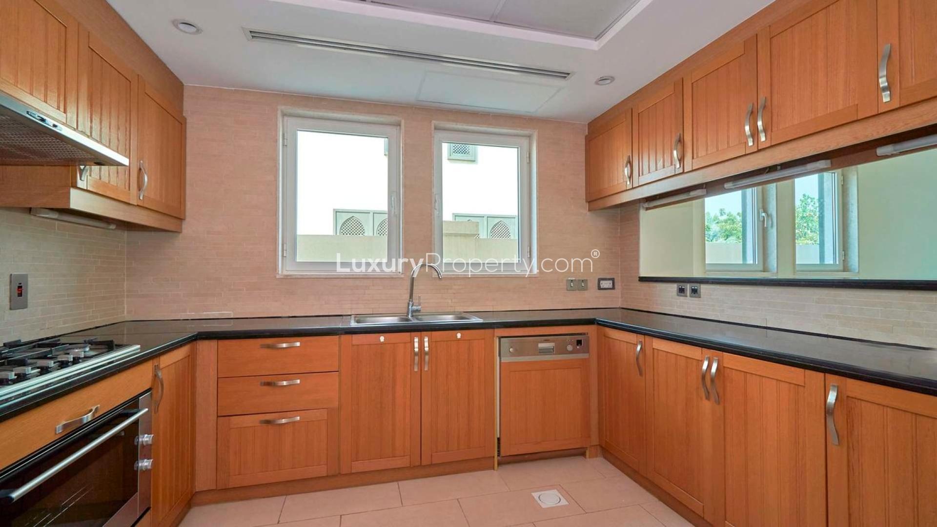 Exterior of spacious 3-bedroom villa for rent in Jumeirah Park, Regional community