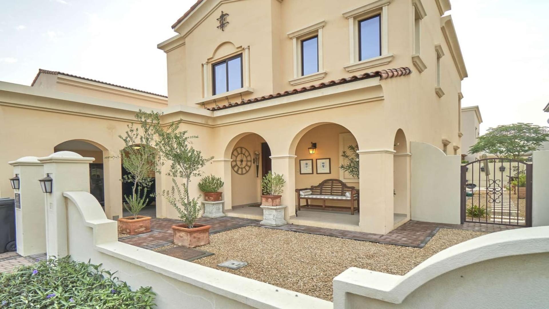 Spanish-style villa exterior with garage in Arabian Ranches 2, Lila, for rent