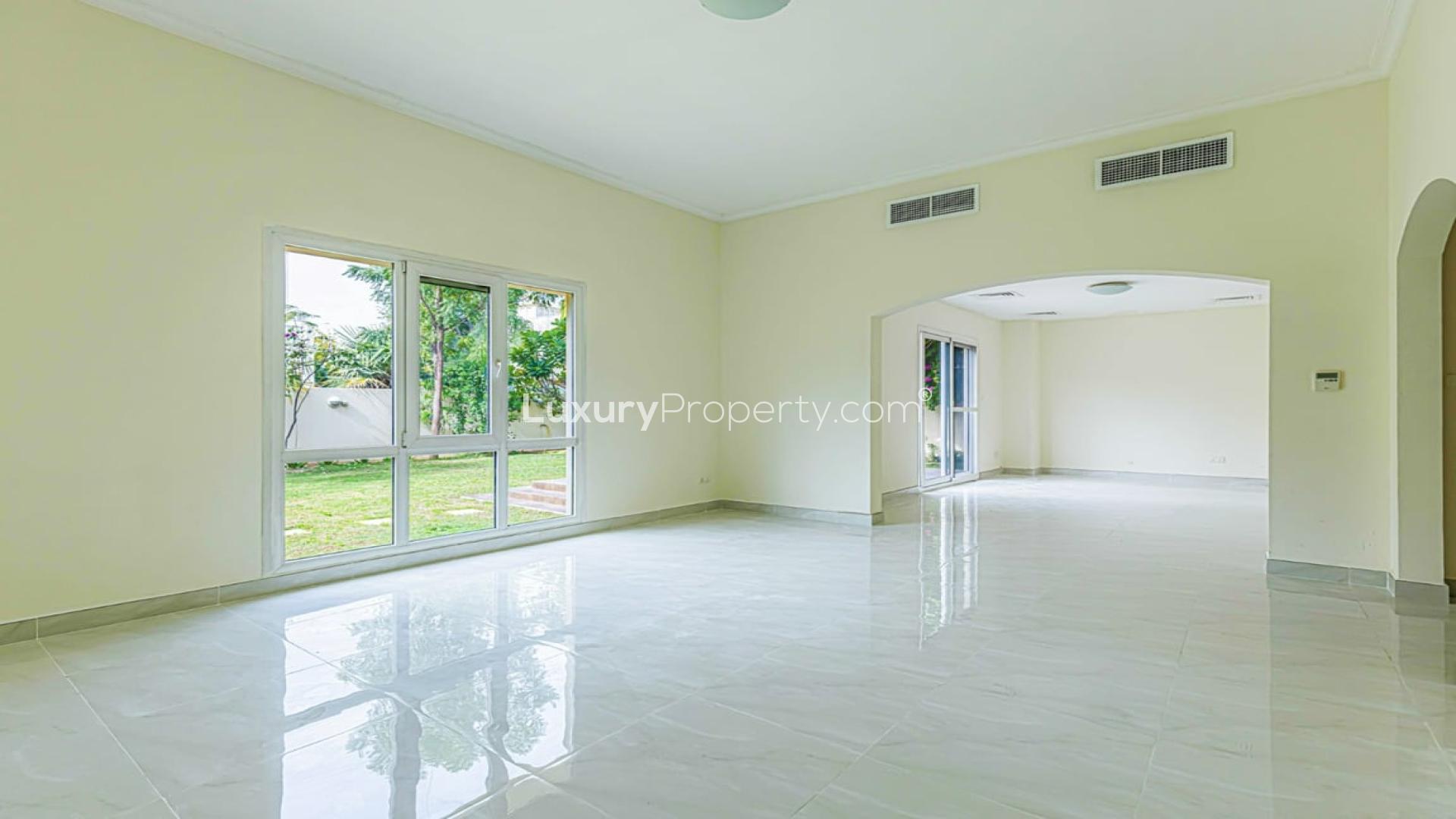 Luxurious Meadows 9 villa with spacious garden and patio, ideal for rent