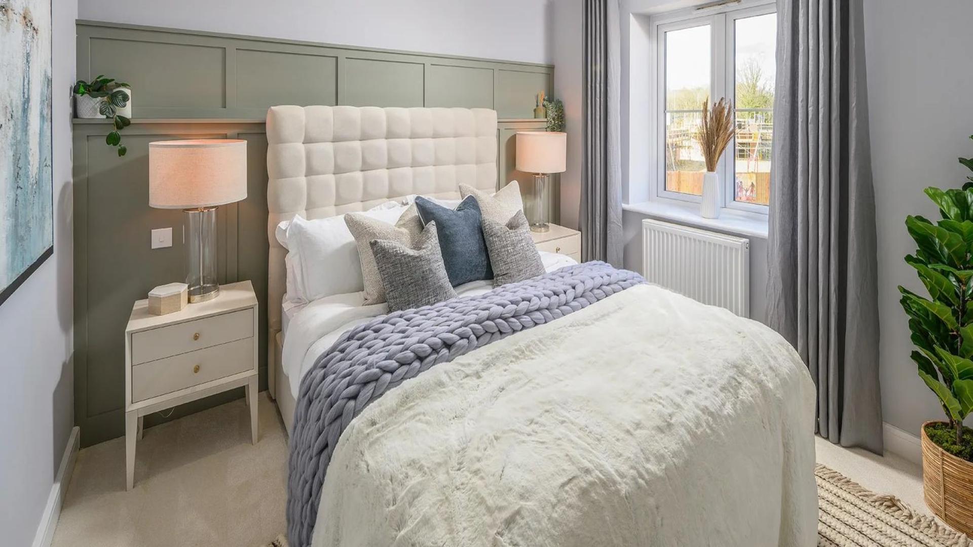 Family-friendly garden view at Foal Hurst Green apartment community, London