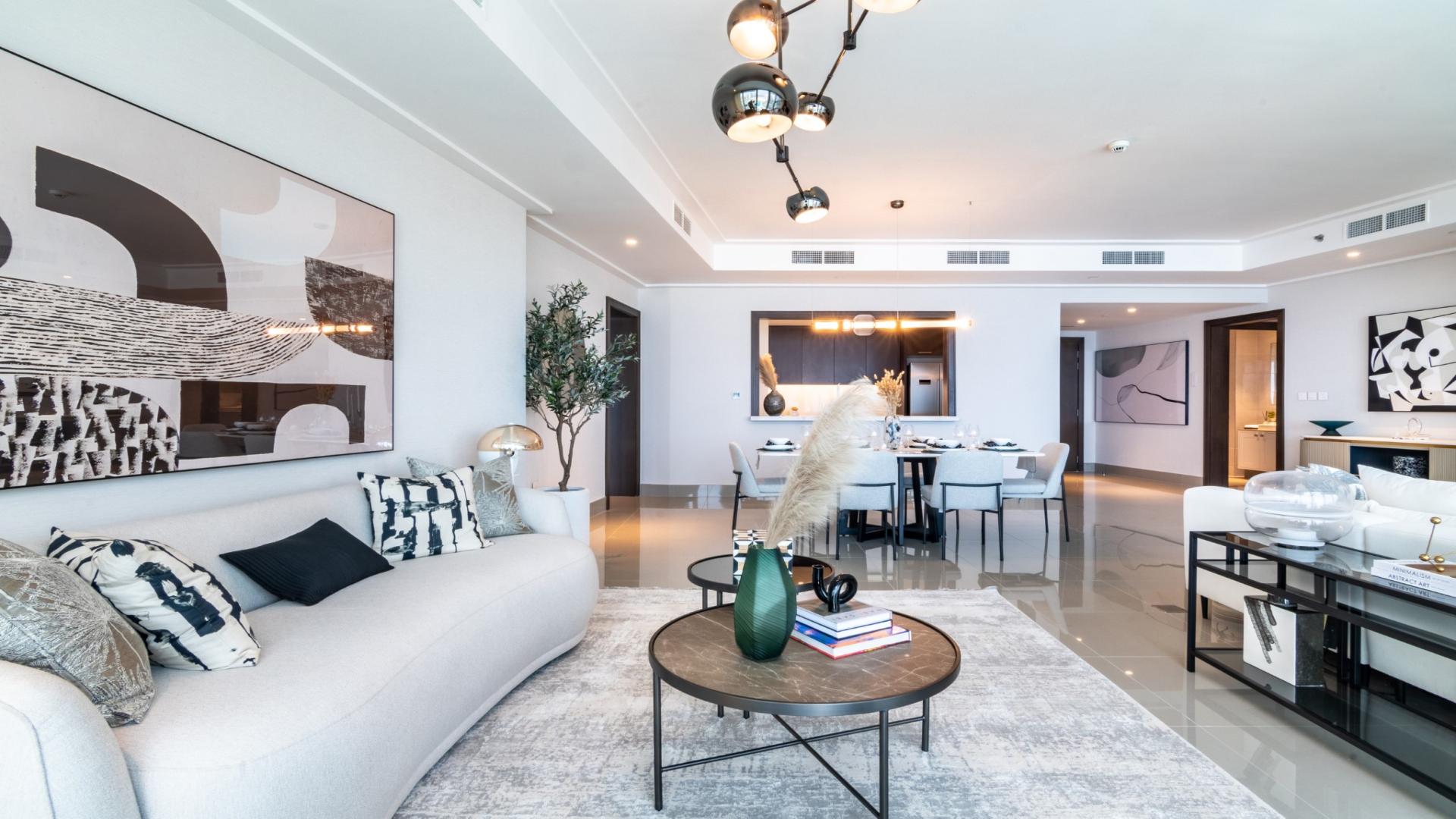 Modern living and dining area in Downtown Opera Grand apartment for rent, LP48628