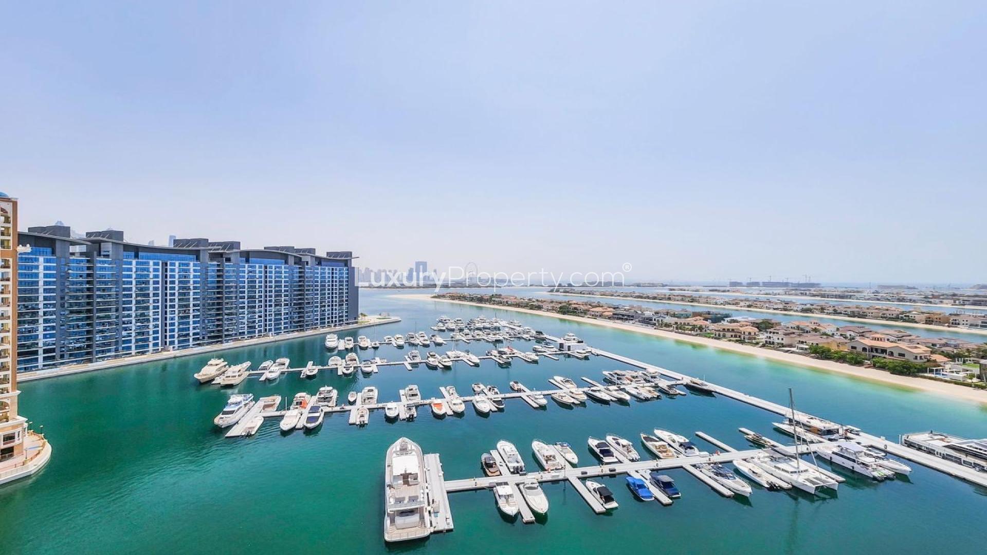 Luxurious living room in Marina Residences 2 apartment, Palm Jumeirah, featuring modern decor