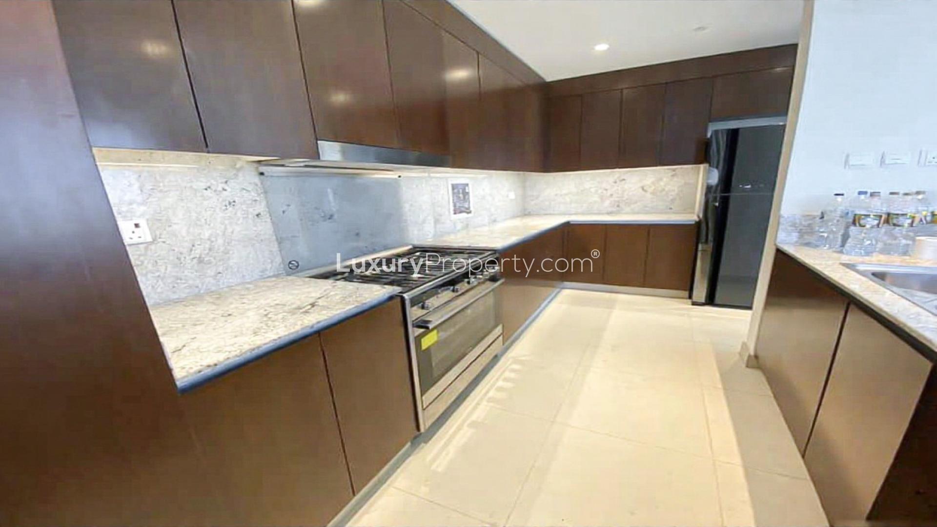 Spacious living room in 3-bedroom apartment at Mulberry 2, Park Heights, DHE for rent
