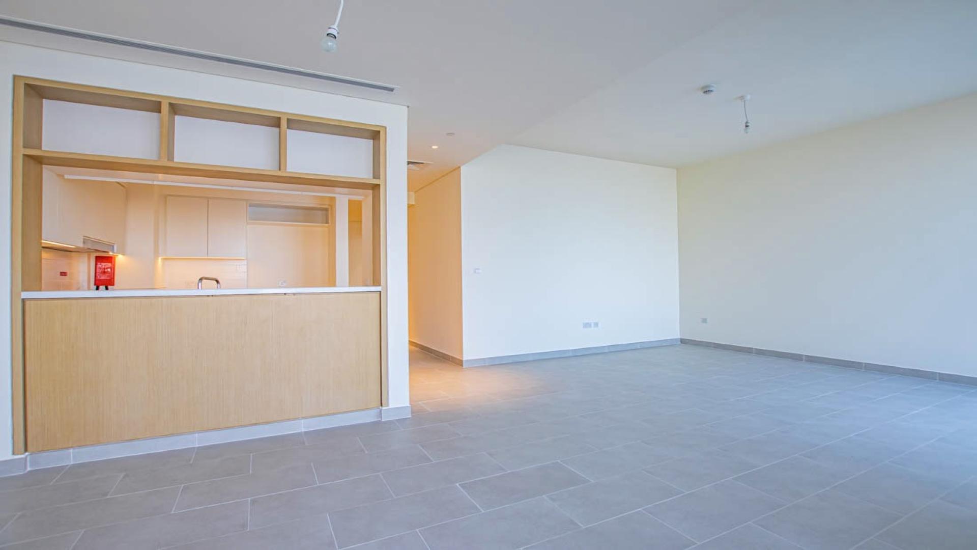 High floor apartment with stunning city and water views, Dubai Creek Harbour