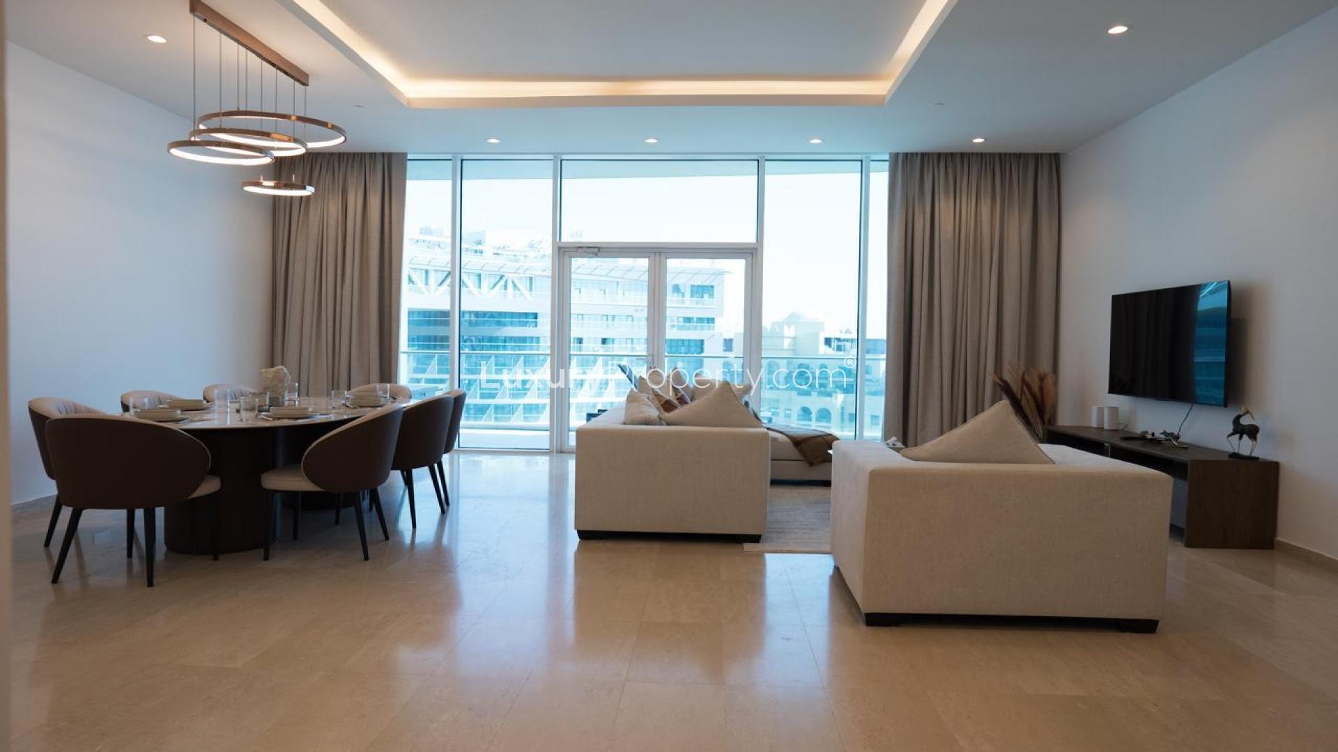 Palm Jumeirah apartment with stunning water view, for rent in Oceana Baltic community