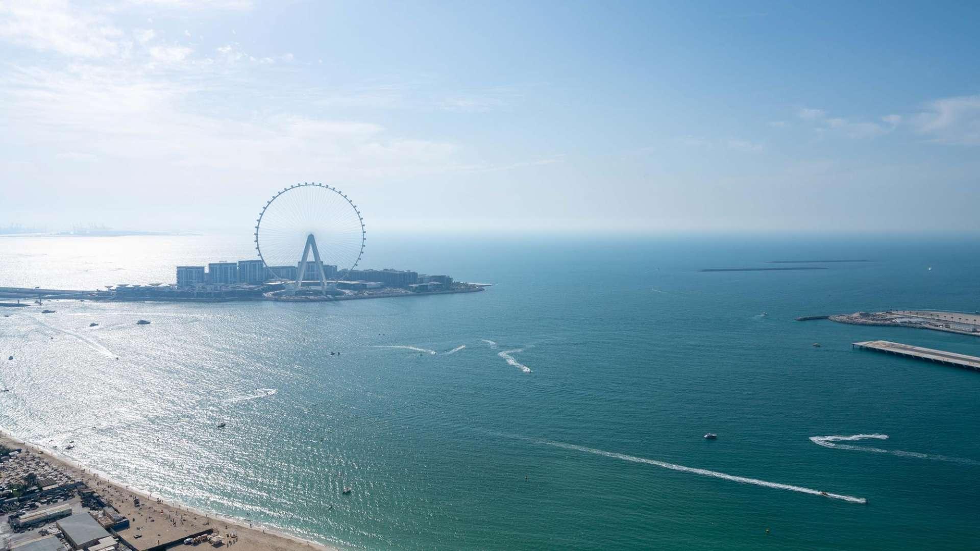 Luxurious 3-bedroom beachfront apartment with stunning sea view at 1 JBR, Dubai