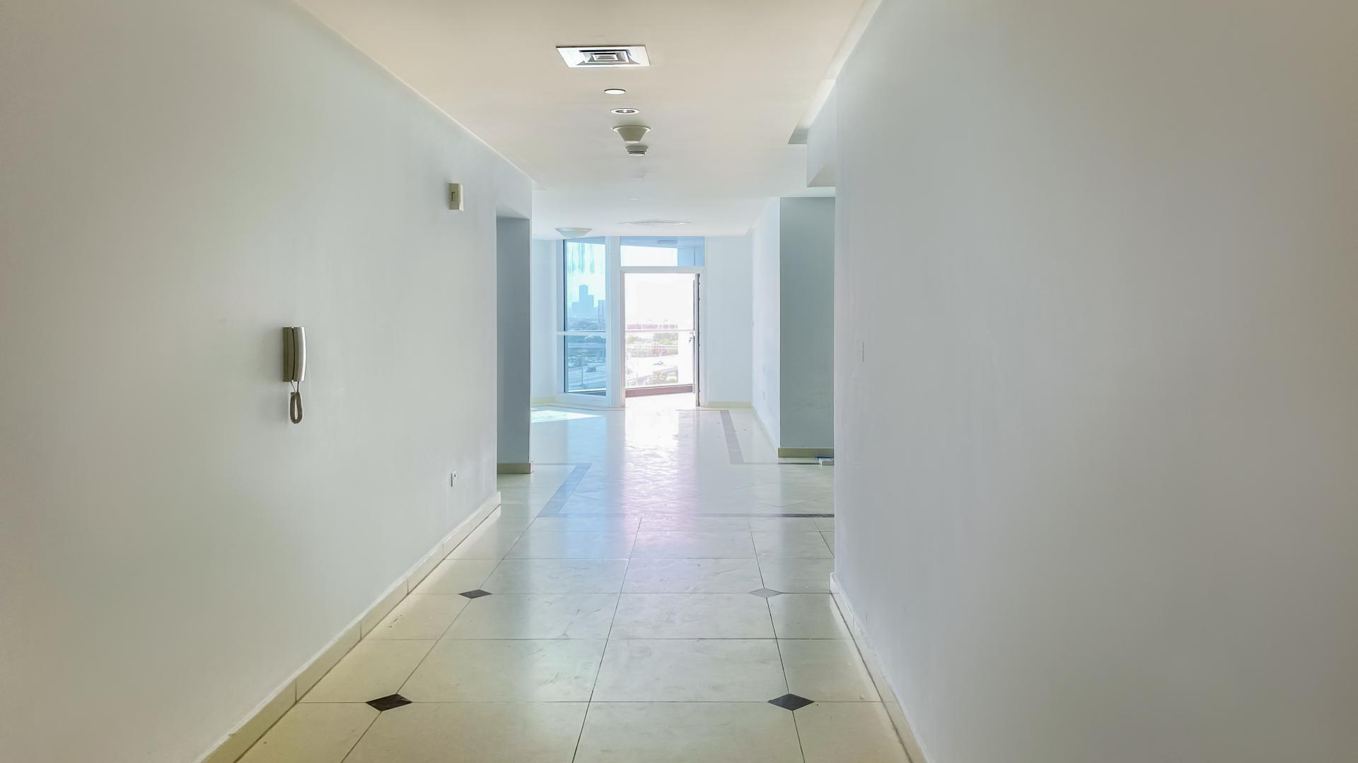 Stunning view from 3-bedroom apartment in 23 Marina, Dubai Marina, for rent