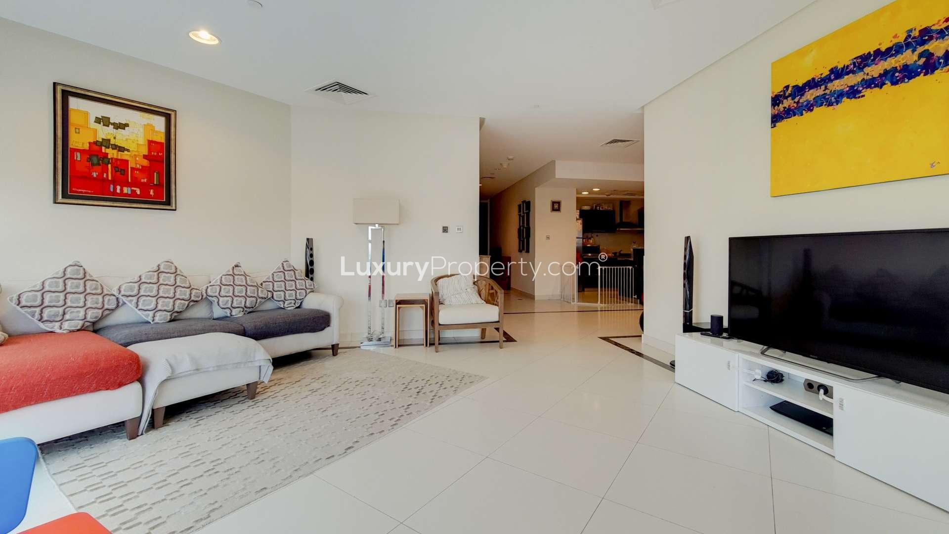 Contemporary apartment with marina skyline view in 23 Marina, Dubai Marina for rent