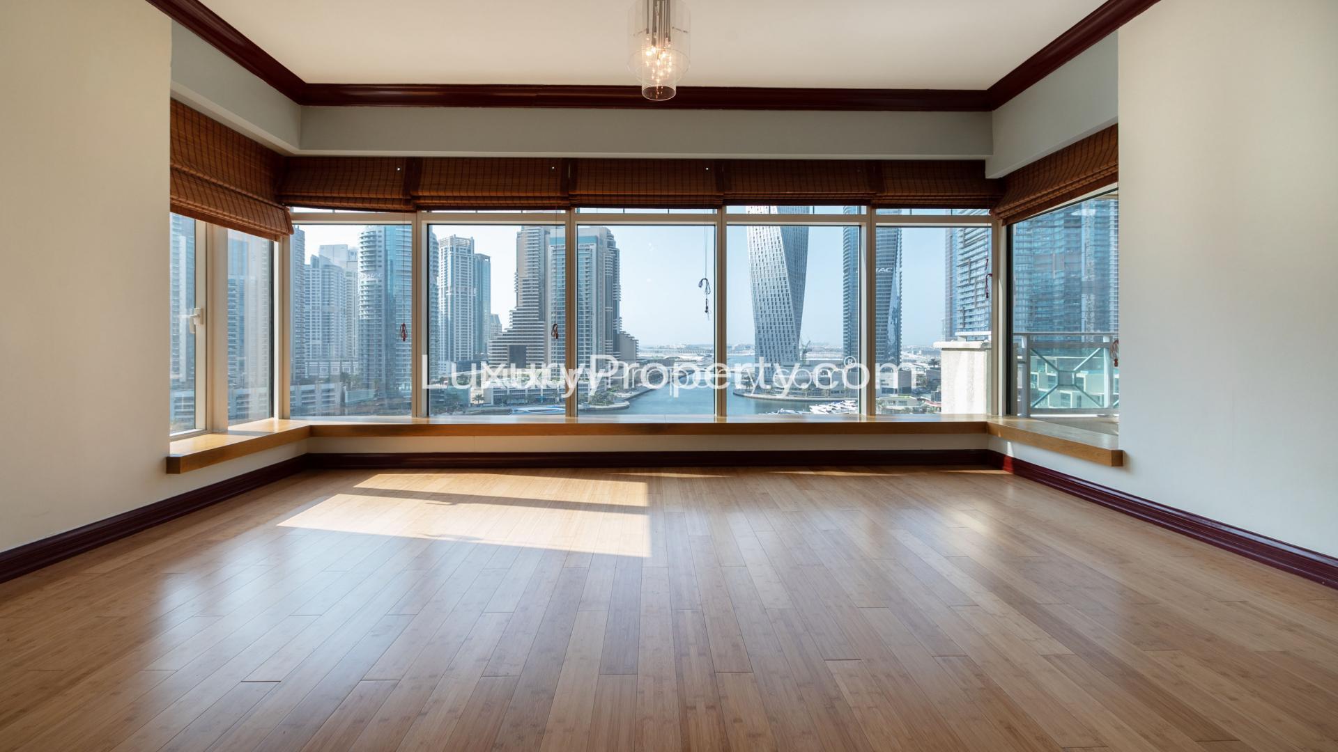 Vacant 3-bedroom apartment with marina view in Al Anbar Tower, Dubai Marina