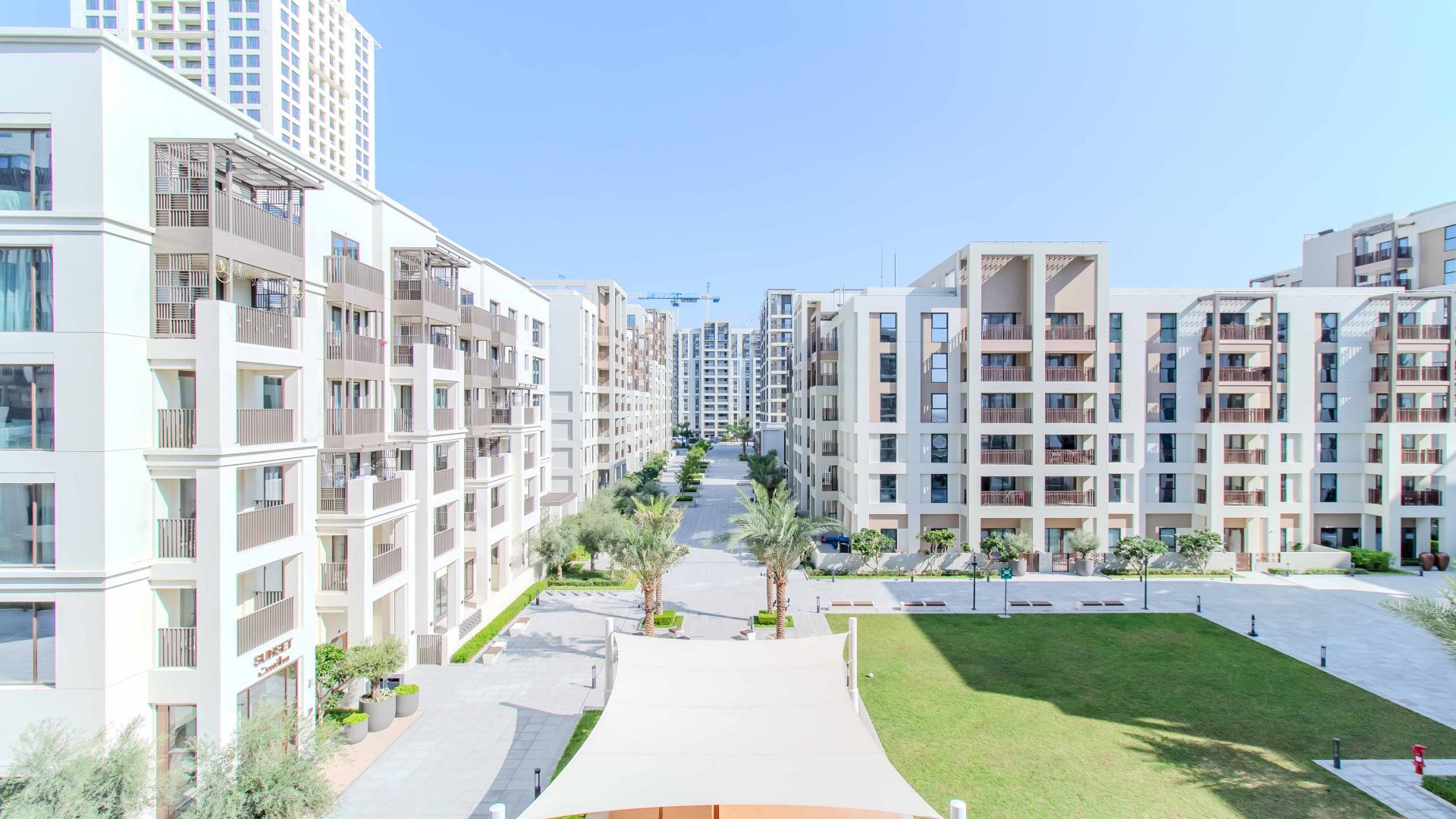 Fully furnished living and dining area in Dubai Creek Harbour apartment for rent