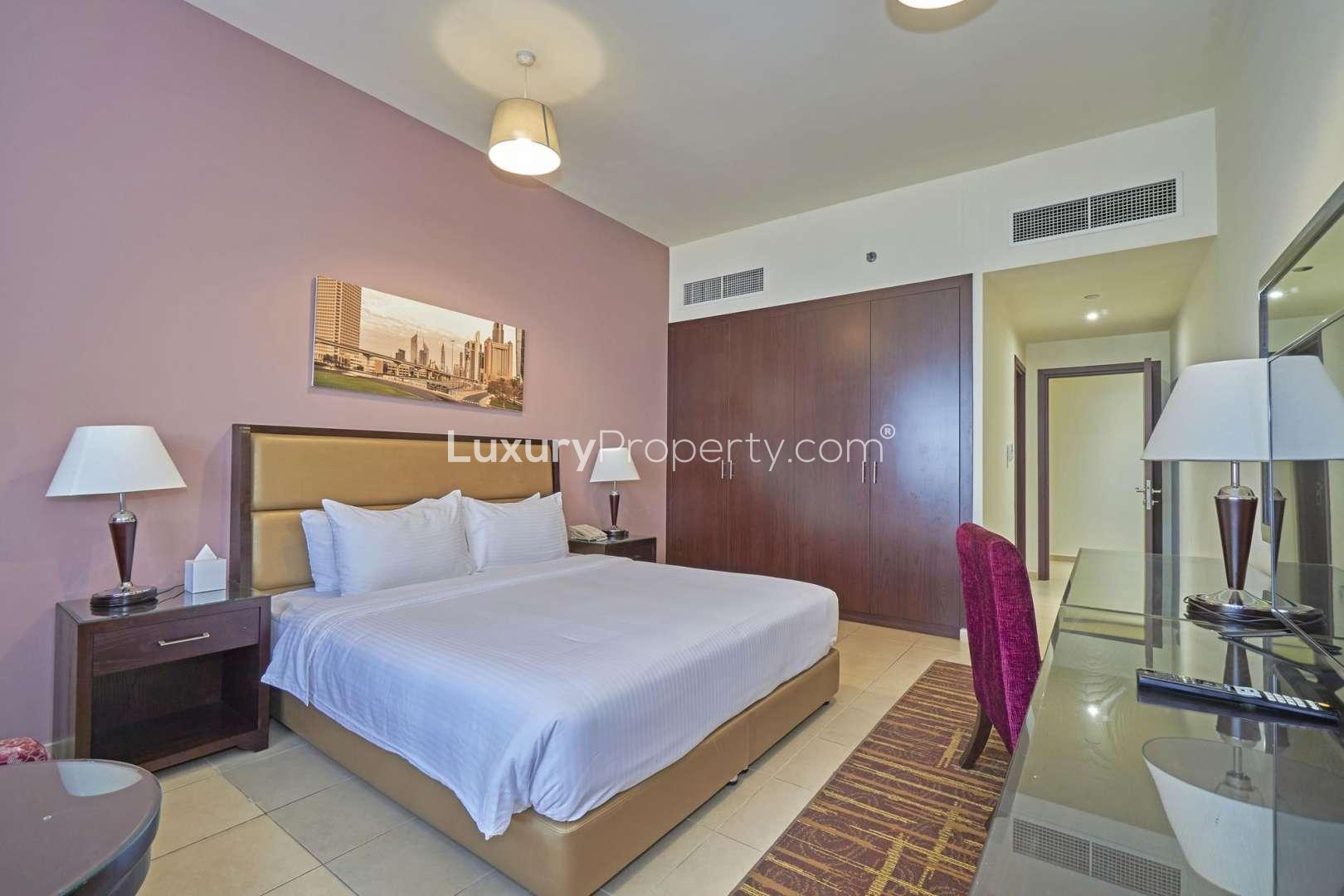 Three-bedroom apartment in Amwaj Roda, Jumeirah Beach Residence, featuring modern bedroom interior design