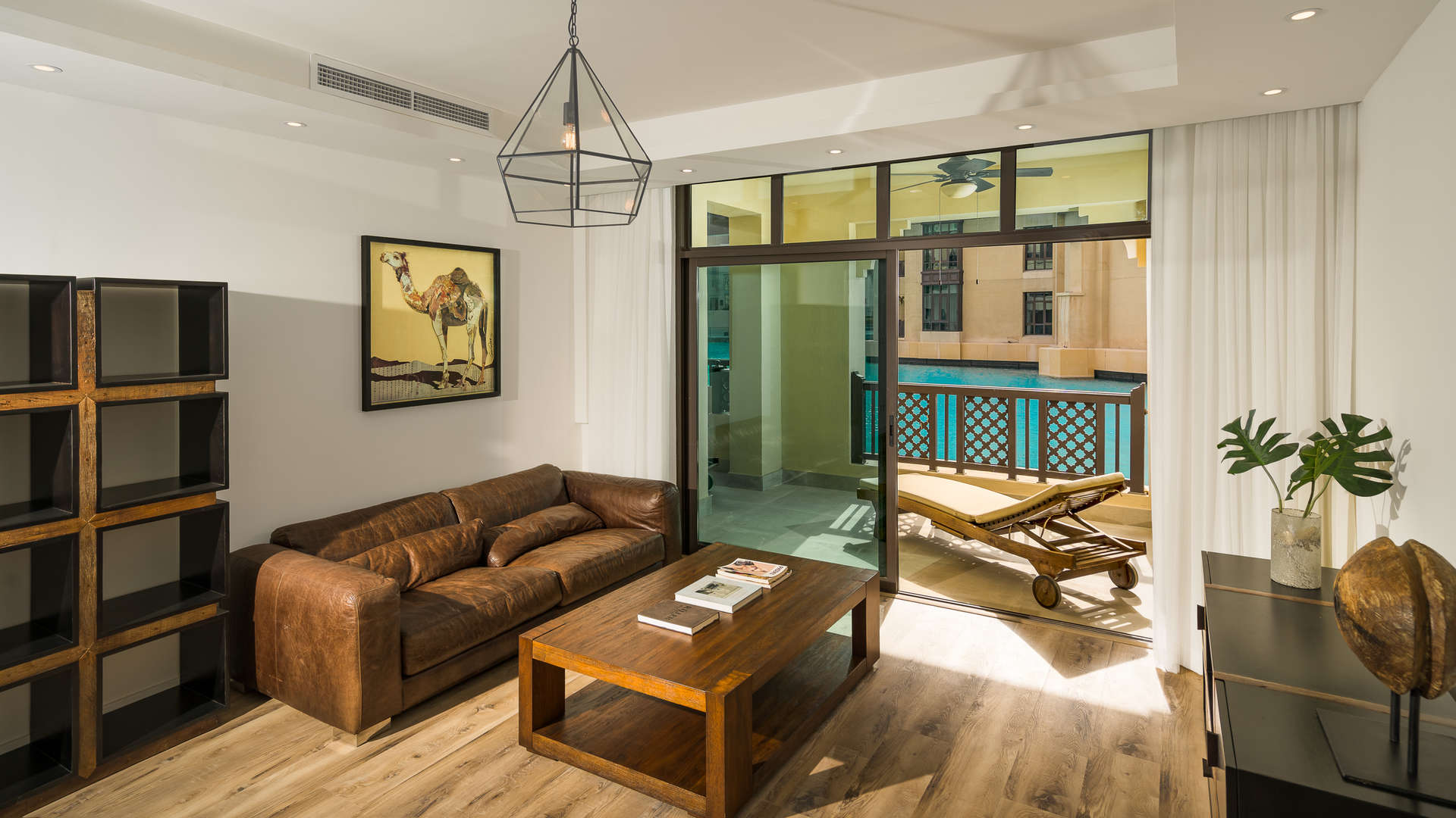 Modern bathroom in 3-bed apartment, Old Town Island, featuring elegant fixtures and spacious design