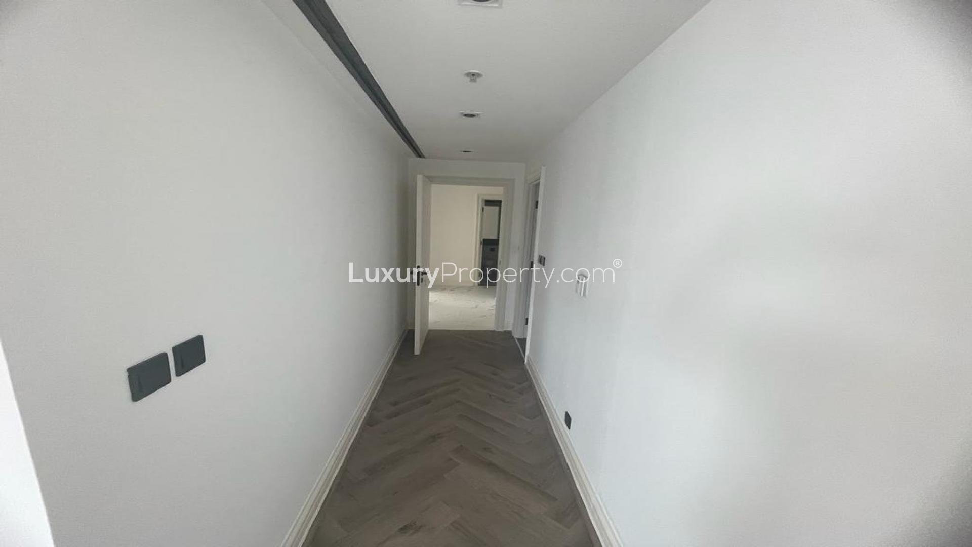Hallway in 3-bedroom apartment, Emaar 6 Towers, Dubai Marina, with modern interior design
