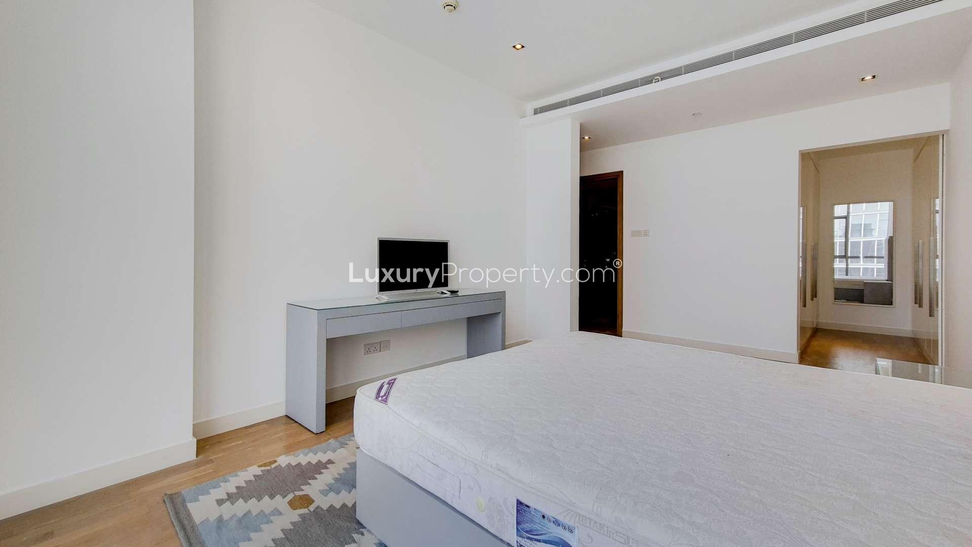 Modern kitchen in furnished 3-bedroom apartment, Building 8, City Walk, for rent