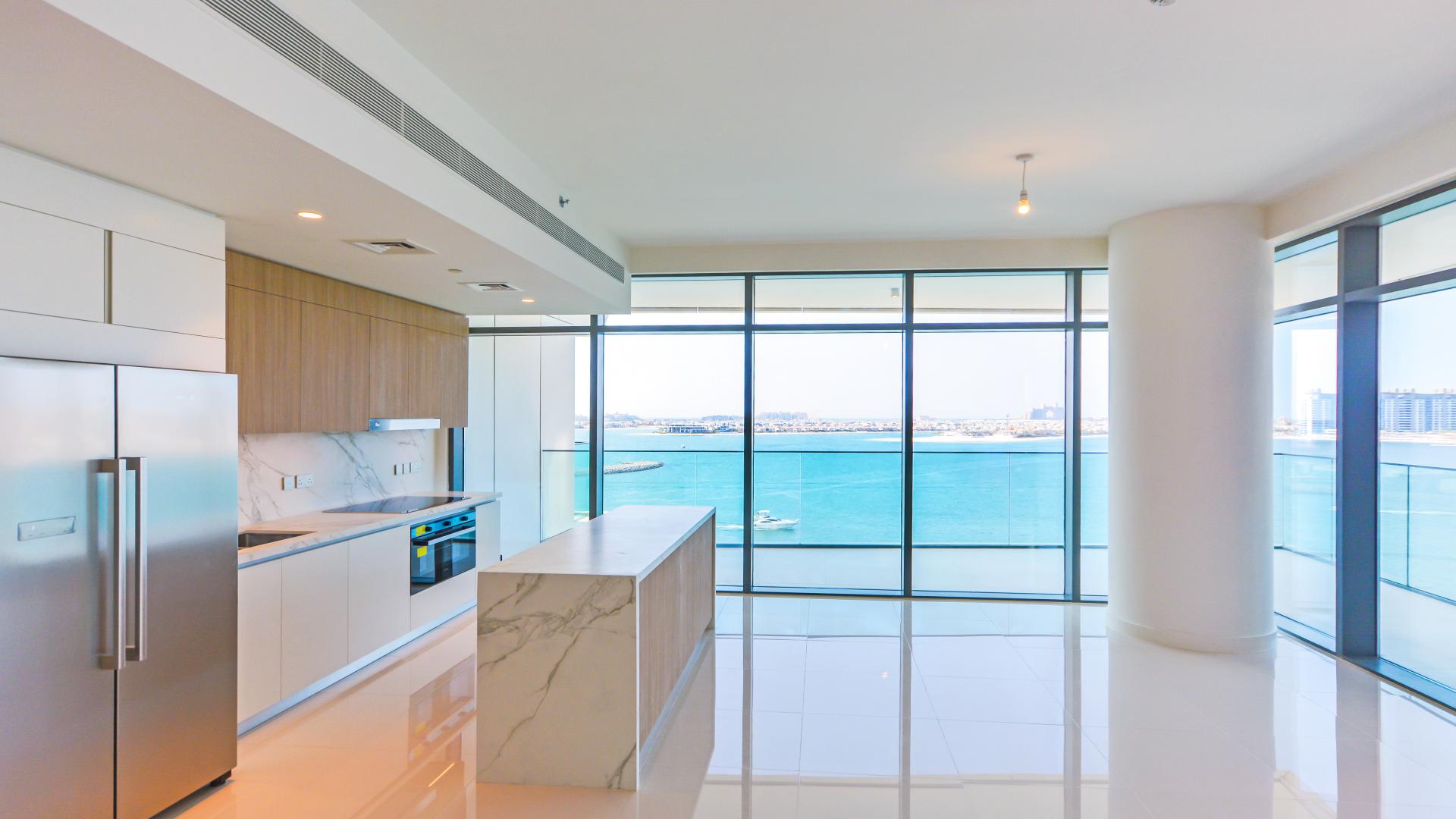Brand new 3-bedroom apartment with ocean view at Emaar Beachfront, Dubai Harbour